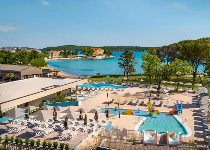 Stunning Stacaravan In