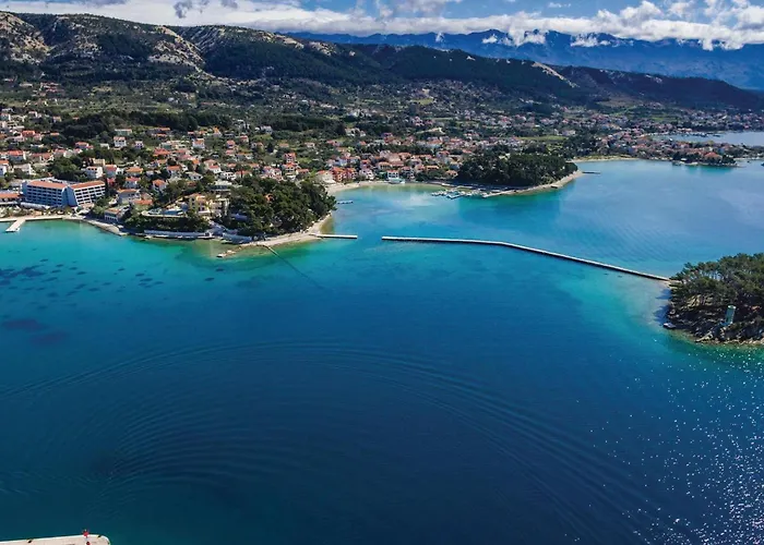 Stunning Stacaravan In 4* Banjol